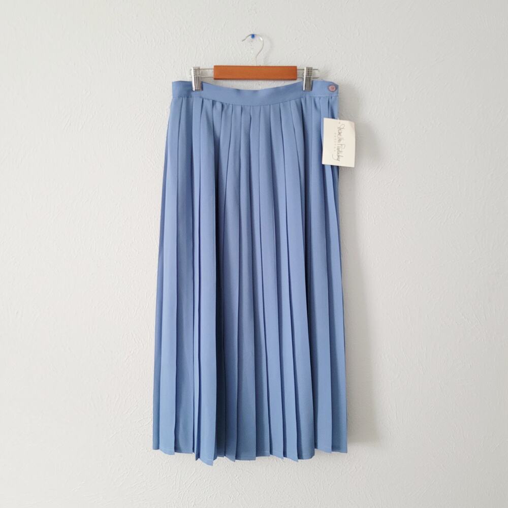 Diane Von Furstenberg Women's Petite Vintage Deadstock Pleated Midi Dress